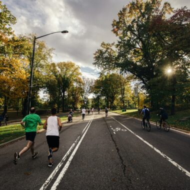 plan 10 km ponizej 50 min