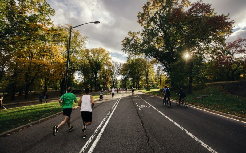 plan 10 km ponizej 50 min