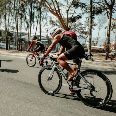 Poradnik debiutanta: jak przygotować się do triathlonu
