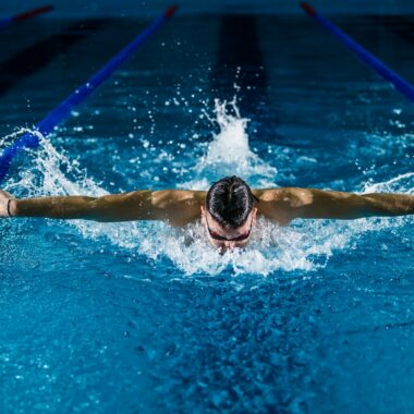 Trening uzupełniający biegacza: bieganie a inne sporty